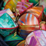 bunte Papierornamente